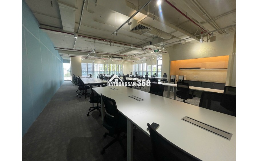 CHO THUÊ VĂN PHÒNG Q.1 - 162M2 - GIÁ 36 USD/M2